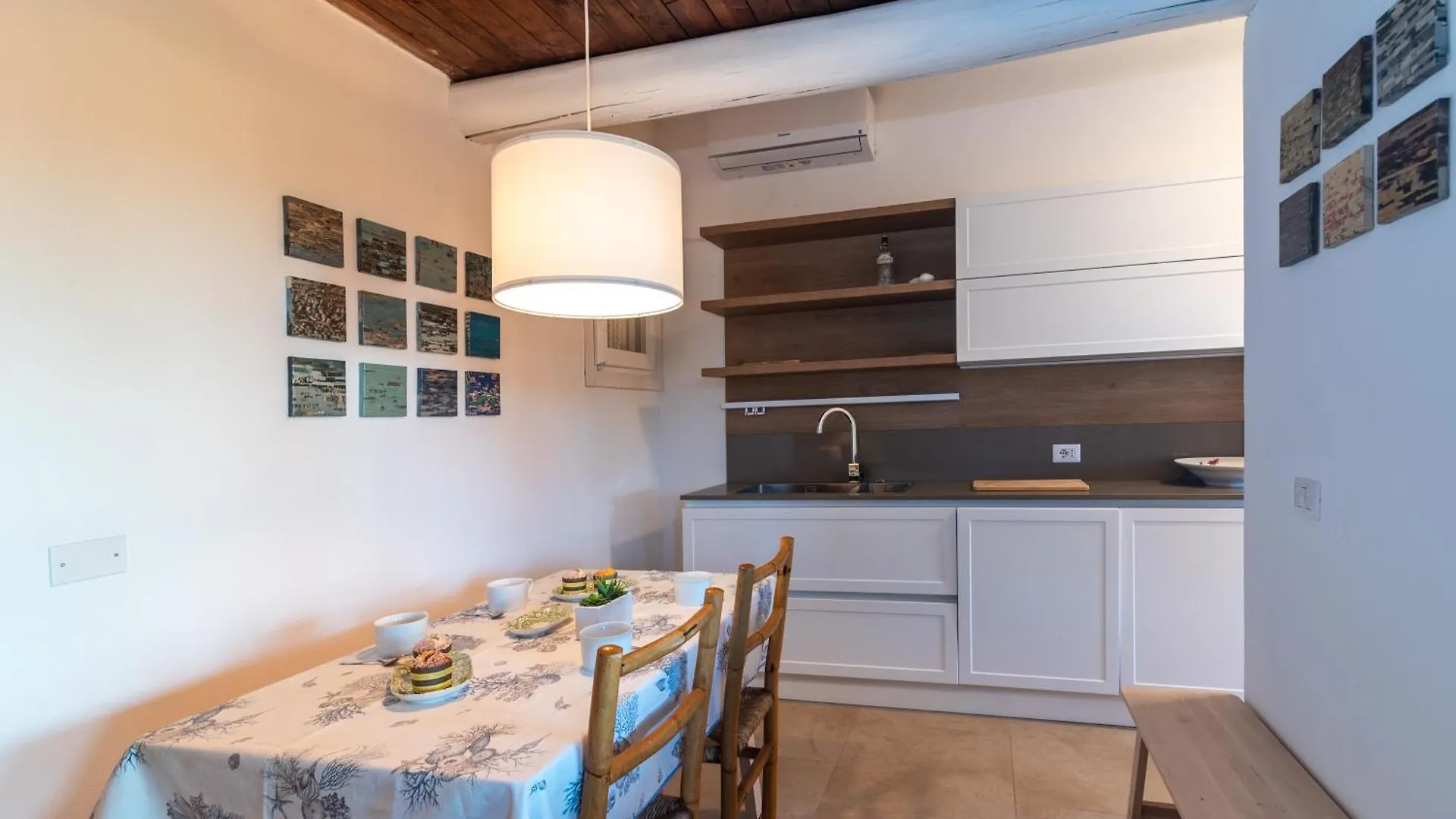 Il Vecchio Faro Vale 150M From The Beach - Happy Rentals بورتو سان باولو إيطاليا